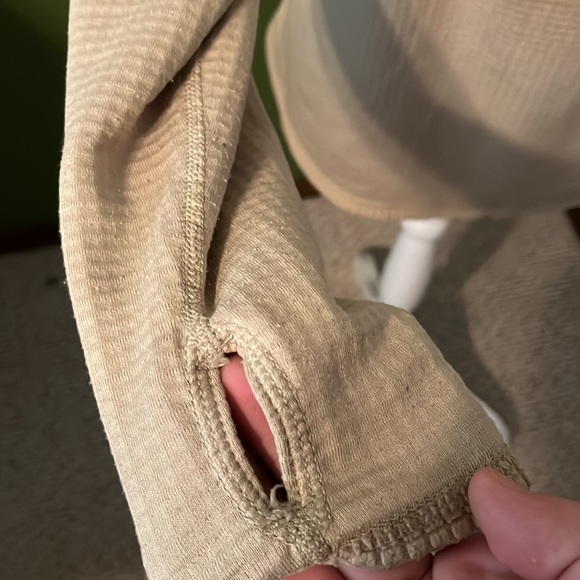 Authentic military cold weather generation III top - Picture 4 of 4